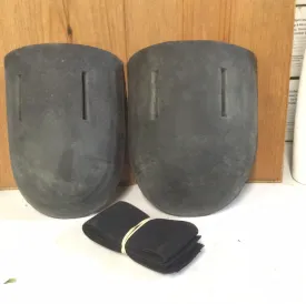 Knee pads with Velcro